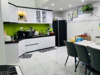 Bán nhà 92m² 2 tầng, 5PN, 3WC, Q.9, 7.15  tỷ, sổ hồng
