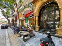 CHO THUÊ NHÀ MẶT ĐƯỜNG NGÕ TRẠM – HÀNG BÔNG – HOÀN KIẾM