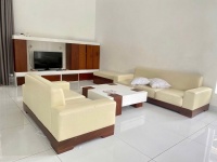 Bán biệt thự biển an viên 
Diện tích: 180 m² Pháp lý : Sổ Hồng hoàn công 
 Giá bán :22tỷ 500