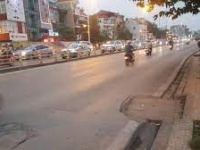 Bán  nhà mặt đường Âu Cơ 968m2 Quận Tây Hồ. giá đầu tư