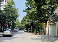 Siêu phẩm LÂM HẠ- LONG BIÊN , nhà mới 46m2, , 7 tầng , thang  máy, ngõ to  như phố ,ô tô tránh