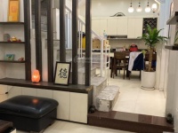 Bán nhà Kim Giang - DT 55m2 x 5 tầng, nhà đẹp, ở luôn, ngõ oto, giá 7.85 tỷ, SĐCC