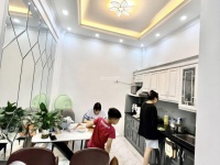 Bán nhà Đại Từ - DT 50m2x5 tầng, ngõ 5m,oto,nhà đẹp, giá 7.92 tỷ, cực đẹp, thoáng, ở luôn