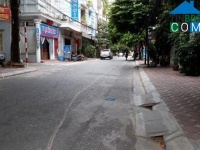 BÁN NHÀ LÔ GÓC 3 THOÁNG GẦN PHỐ DỊCH VỌNG HẬU – CẦU GIẤY – 33M2 – GIÁ 6,5 TỶ