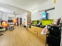 Bán Chung cư Việt Hưng thang máy – Căn hộ 2 ngủ – View thoáng – Nội thất đầy đủ, sổ sẵn giao dịch
