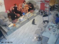 SANG TIỆM NAIL ở Hóc Môn đang hoạt động tốt , mở dc 3 năm