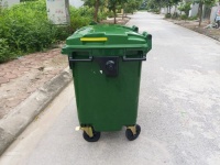 CÔNG TY NHỰA HÀ NỘI CHUYÊN BÁN BUÔN, BÁN LẺ THÙNG RÁC 1100L. MUA HÀNG LIÊN HỆ: 0964018718