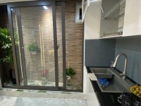 ĐÊ LA THÀNH-DT 40M x 4 TẦNG-8,8 TỶ-30M RA PHỐ