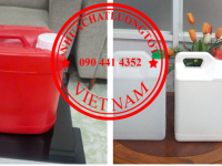 Can nhựa 500ml đựng mẫu, can 1 lít đựng axit loãng, can 2 lít đựng thuốc diệt côn trùng