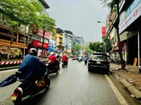 MẶT PHỐ LẠC LONG QUÂN 75 M 6 TÀNG,VỈA HÈ KINH DOANH.ĐANG CHO THUÊ 45 TR/ THÁNG