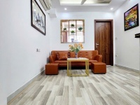 Hiếm Căn chung cư Xuân La 52m, tầng 1, 2 ngủ, thang máy, full nội thất!