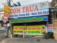 Do bận công việc nên mình cần sang quán cơm cafe võng