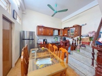 Bán nhà mặt phố Cầu Giấy,60m2, 7 tầng thang máy, 2 mặt tiền ô tô tránh