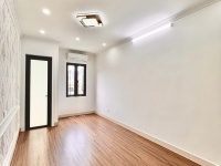 BÁN NHÀ GIA QUẤT LONG BIÊN, NHÀ MỚI-GẦN CHỢ-OTO-32M NHỈNH 5 TỶ