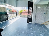 BÁN NHÀ NGỌC THUỴ LONG BIÊN, DÂN XÂY-OTO-40M- NHỈNH 6 TỶ(TL)