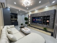 Nhà Trung Tâm Thạch Bàn 40m2 6T Thang Máy, Gara Ô Tô, Vài Bước Ra Phố - 12.X Tỷ