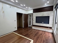 Sêu Hiếm- Bán nha Nguyễn Sơn 50m 5 tầng Gara thang máy full nội thất 17,5 tỷ( TL)