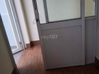 CHO THUÊ NGUYÊN TẦNG 2 – NHÀ TRỐNG, GIÁ CHỈ 3,3 TRIỆU/THÁNG