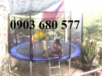 Sàn nhún ngoài trời cho trẻ em mầm non vận động