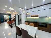 Nhà xây mới chỉ 2x, oto đỗ cửa