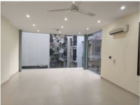 Bán nhà đẹp Phùng Chí Kiên- Lô Góc- Ô Tô vào nhà 56,9m2 giá 20 tỷ