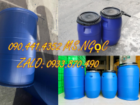 Vỏ thùng phi nhựa 30 lít hóa chất trong gara, thùng phuy nhựa làm nhà nổi 