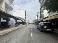 Bán nhà Mặt tiền Phú Thọ Hòa - gần Văn Cao, 4,3x15,5m, 2 Tầng - 2 PN, Sổ A4, chỉ 15,5 tỷ.