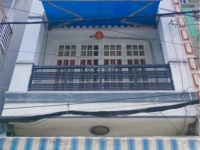 Giảm sâu - nhà 4 tầng 65.2m2 ngay chợ đêm Hạnh Thông Tây đường 8m, vỉa hè 4m kinh doanh chỉ 9,99 tỷ