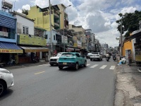 Bán nhà Mặt tiền Lạc Long Quân, gần Âu Cơ, Tân Bình, 4,2x24m, 5 Tầng -  5PN, 13 tỷ.