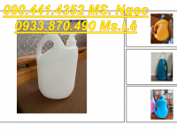 Can nhựa 2 lít đựng thành phần xi măng, can 5 lít đựng dầu lửa 