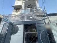 HÀNG HIẾM - NHÀ ĐẸP HẺM KINH DOANH THÔNG TRƯƠNG THỊ HOA - Q12-NGANG ĐỈNH 5m - 4 TẦNG KIÊN CỐ - FULL