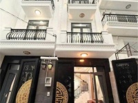 Siêu phẩm mới nhú, ngay ĐH CN 4 Quận Gò Vấp. 4 tầng giá 8.68 tỷ