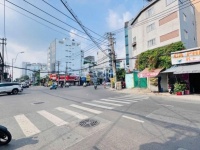 Bán nhà Mặt tiền Nguyễn Xí - gần ĐInh Bộ Linh, 400m là VinCom, 6,3x48m, 3 Tầng , 49,9 tỷ.