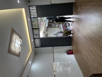 NHÀ CHÍNH CHỦ 20 NĂM CHƯA QUA ĐÒ-3 TẦNG-4PN- NHÀ 2 MẶT HẼM-HẼM THÔNG-SÁT MẶT TIỀN LẠC LONG QUÂN