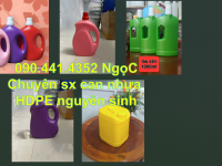 Bình nhựa 5 lít vuông đựng nhớt, can nhựa 1 lít đựng màu nước 