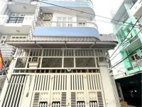 Quang Trung góc 2MT HXH, 5,75 x 16m, công nhận đủ có sẵn điện NLMT, giảm còn 14,5 tỷ