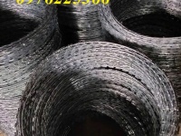 Kẽm gai inox - Xưởng sản xuất dây kẽm gai inox 304 giá rẻ