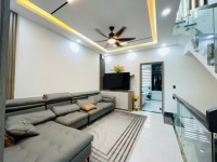 Nhà Hiện Đại Khu Đô Thị Mỹ Gia Vài Bước Tới Sân Banh tặng full nội thất xịn