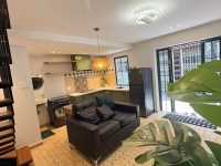 PHONG CÁCH HIỆN ĐẠI KẾT HỢP CỔ ĐIỂN SANG TRỌNG - NGANG 5M BỀ THẾ - 3 TẦNG LẦU - OTO ĐỖ CỬA - TRUNG