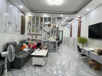 NHỈNH 4.x TỶ- HUỲNH TẤN PHÁT- NHÀ MỚI- DT 4 x 19- 4 PN, SHR- HOÀN CÔNG- GẦN PHÚ MỸ HƯNG.