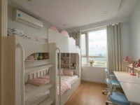 Chính chủ bán căn hộ 2PN 2VS tầng cao, view thoáng khu Resco Cổ Nhuế