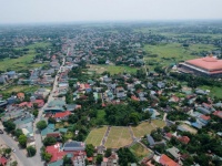 Chính chủ cần bán lô ngoại giao - trục chính rộng 10m - gần đại học QGHN, CNC - sẵn sổ, full thổ cư