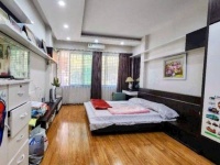 Bán nhà phố Văn Cao, Ba Đình, ngõ ô tô, nhà dân xây, khu dân trí cao, 52m, 5 tầng, 15 tỷ