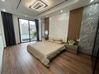 TÌM NHÀ GẦN TRƯỜNG, CHỢ, TÀI CHÍNH 7 TỶ - Ô TÔ ĐỖ CỬA GẦN TTTM AEON - 5 TẦNG