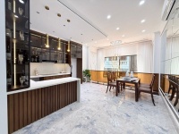 Bán nhà đẹp Hồng Tiến- Full NT- Dân xây- Gara- sát phố- 45m 5 tầng- nhỉnh 12 tỷ(TL)