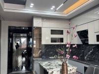 NHÀ 48M2, 8 TẦNG PHỐ NGUYỄN VĂN CỪ - GARA Ô TÔ - FULL NỘI THẤT - NHỈNH 19 TỶ