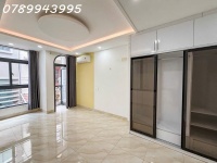 Bán nhà Lê Văn Sỹ giáp Quận 3 gần HXH, 42m (3.5x12), giá dưới 7 tỷ