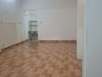 ►  CHÍNH CHỦ CHO THUÊ NHÀ 40m² – MẶT TIỀN HẺM HẬU GIANG, TÂN SƠN NHẤT