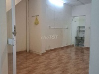 ►  CHÍNH CHỦ CHO THUÊ NHÀ 40m² – MẶT TIỀN HẺM HẬU GIANG, TÂN SƠN NHẤT