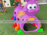 Hầm chui con sâu tím mầm non, hang chui con sâu mầm non